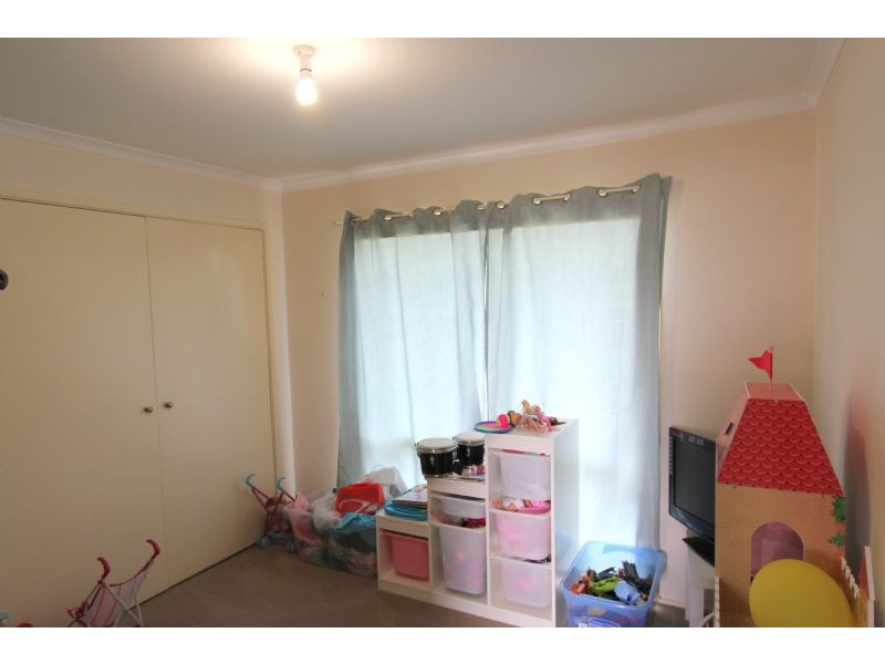 17 Bourke Street, Mirboo North VIC 3871