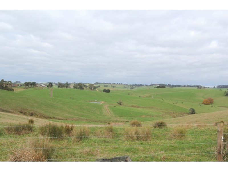 55 Mayalls Road, Mirboo North VIC 3871