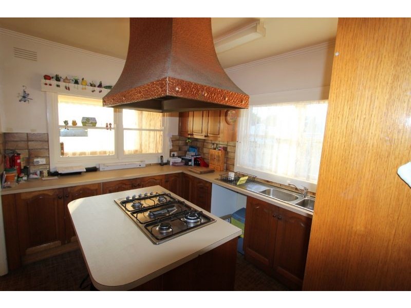 9 Wheildon Street, Mirboo North VIC 3871