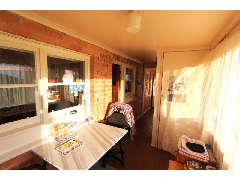 9 Wheildon Street, Mirboo North VIC 3871