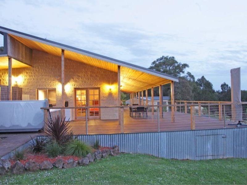 51-53 Balook Street, Mirboo North VIC 3871