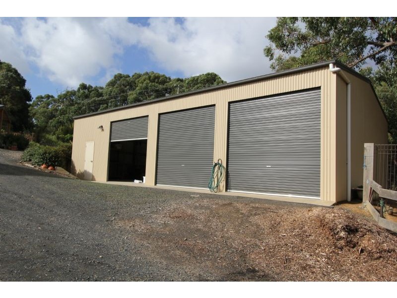 51-53 Balook Street, Mirboo North VIC 3871