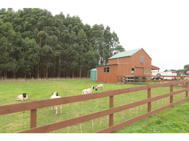 685 Foster Road, Boolarra South VIC 3870