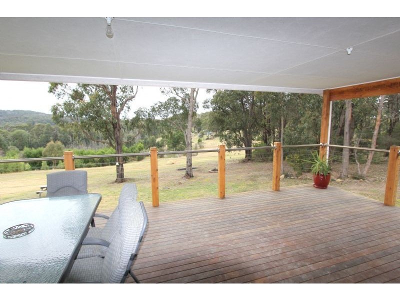 8 Grey Road, Mirboo North VIC 3871