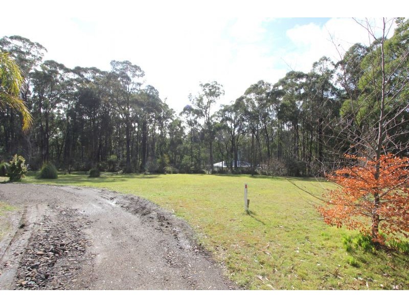 9 Wanke Road, Mirboo North VIC 3871