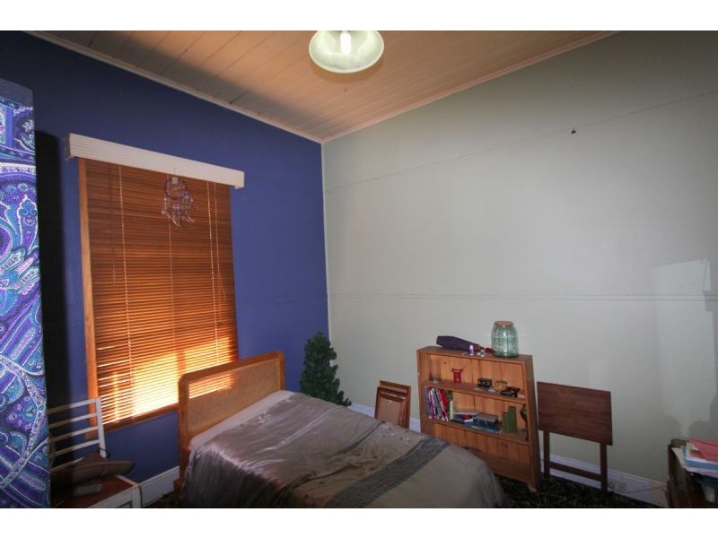 4 Mechanics Street, Boolarra VIC 3870