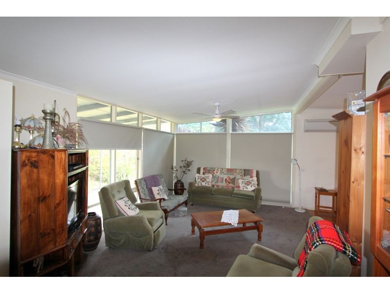 20 Baths Road, Mirboo North VIC 3871