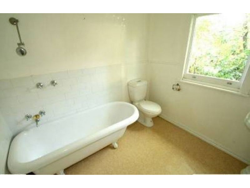 30 Baromi Road, Mirboo North VIC 3871