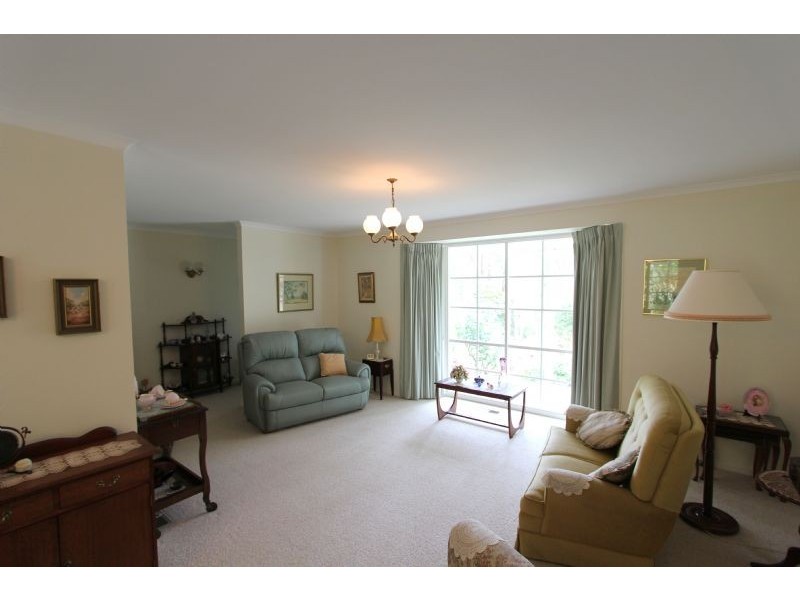 18 Golf Links Drive, Mirboo North VIC 3871