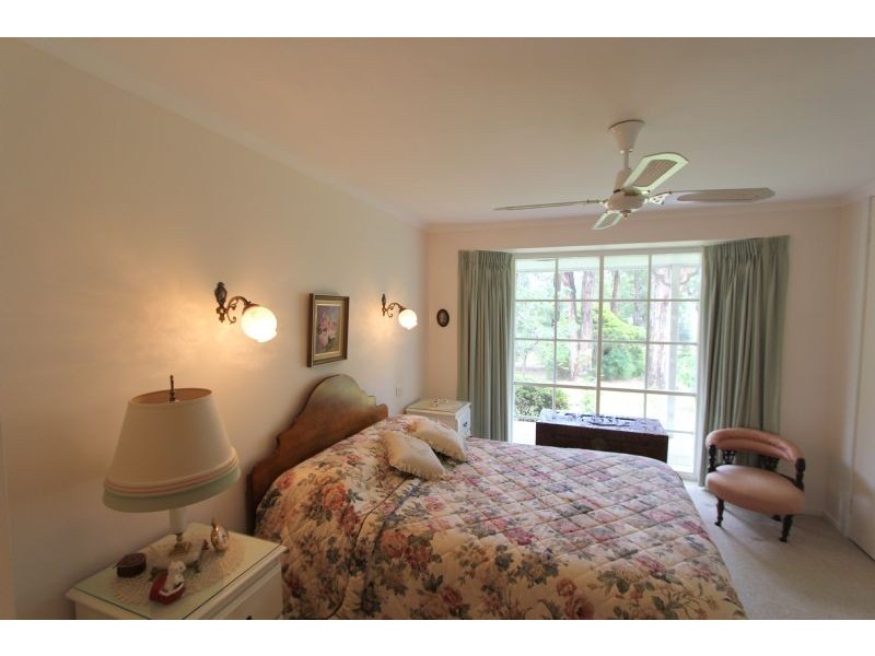 18 Golf Links Drive, Mirboo North VIC 3871