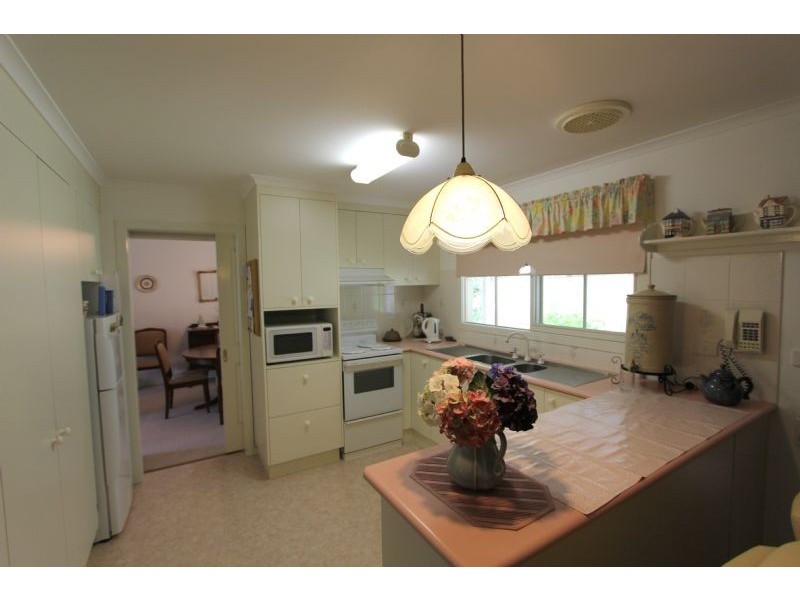 18 Golf Links Drive, Mirboo North VIC 3871