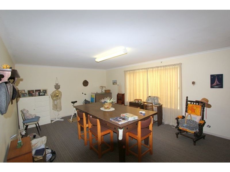 18 Golf Links Drive, Mirboo North VIC 3871