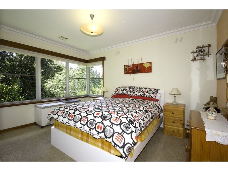 330 St Ellens Road, Mirboo North VIC 3871
