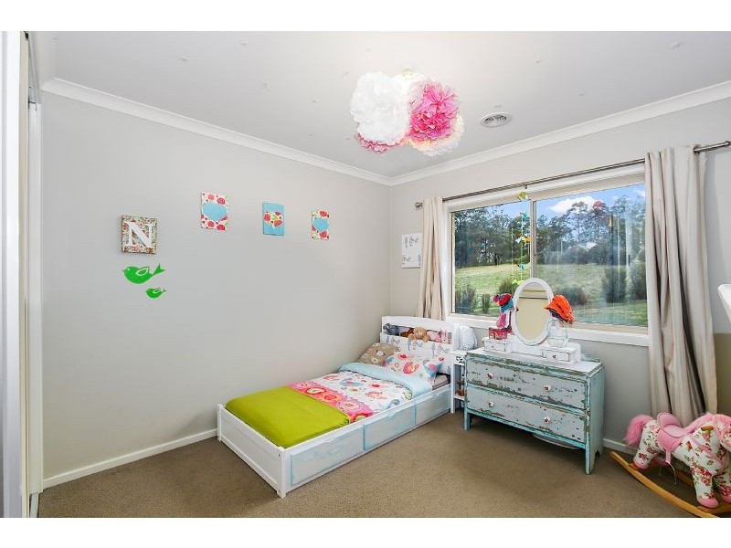18 Josephine Crescent, Mirboo North VIC 3871