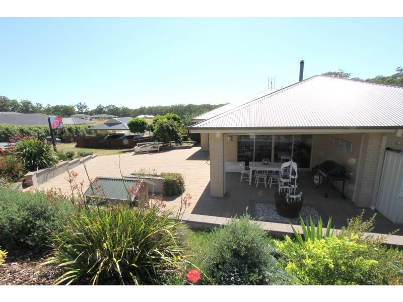 18 Josephine Crescent, Mirboo North VIC 3871