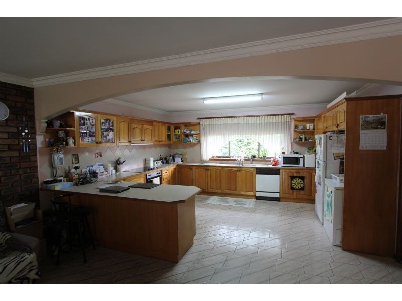 3 Balook Street, Mirboo North VIC 3871
