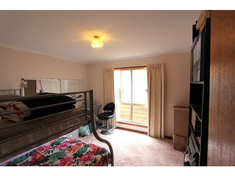 10 Allen Street, Mirboo North VIC 3871