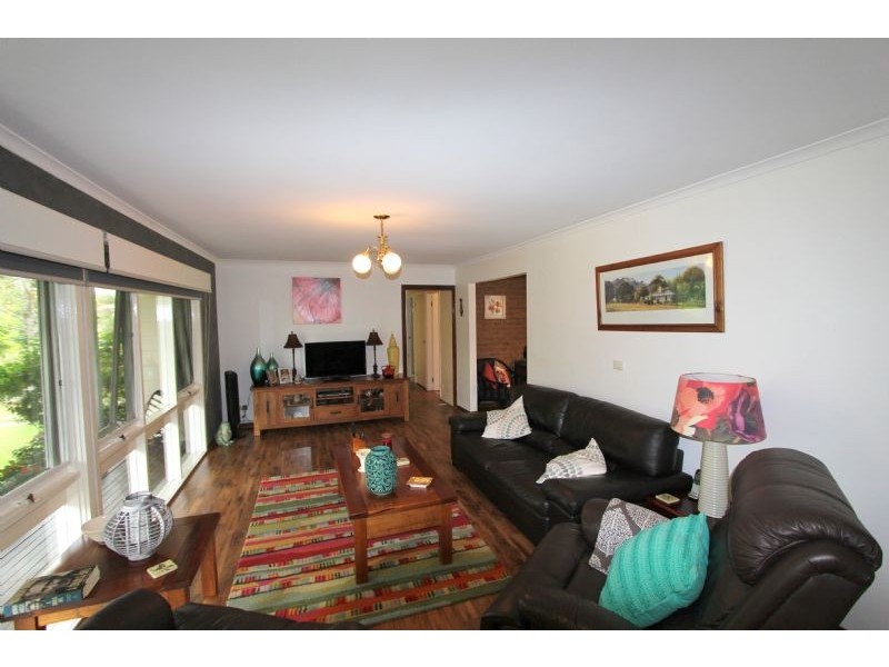 33 Grand Ridge East, Mirboo North VIC 3871