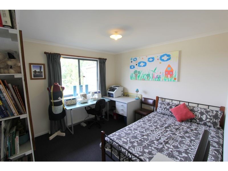 375 Holmes Road, Berrys Creek VIC 3953