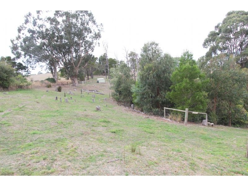 375 Holmes Road, Berrys Creek VIC 3953