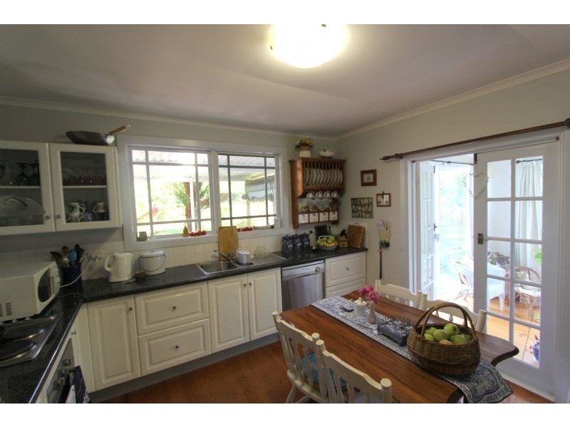 6 Ridgway, Mirboo North VIC 3871