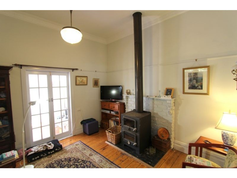 6 Ridgway, Mirboo North VIC 3871