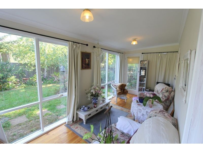 6 Ridgway, Mirboo North VIC 3871