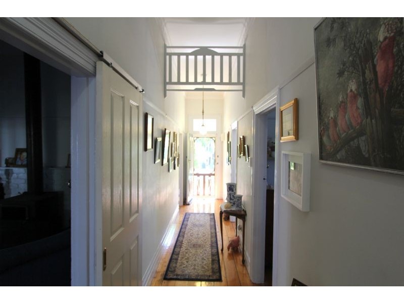 6 Ridgway, Mirboo North VIC 3871