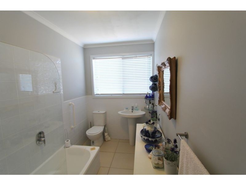 6 Ridgway, Mirboo North VIC 3871