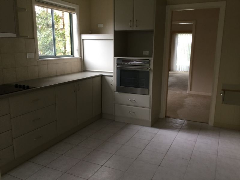 5 Farmers Street, Mirboo North VIC 3871