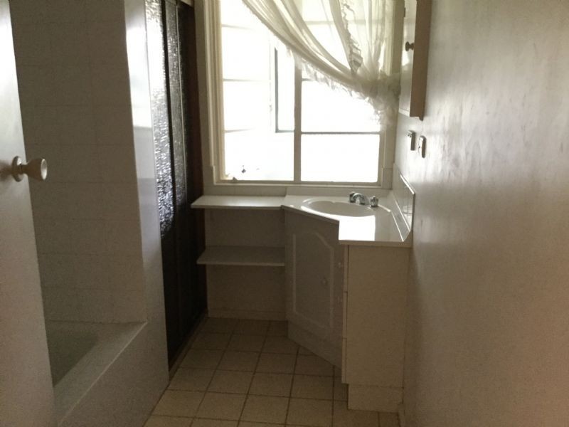 5 Farmers Street, Mirboo North VIC 3871