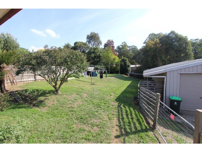 4 Eveline Court, Mirboo North VIC 3871