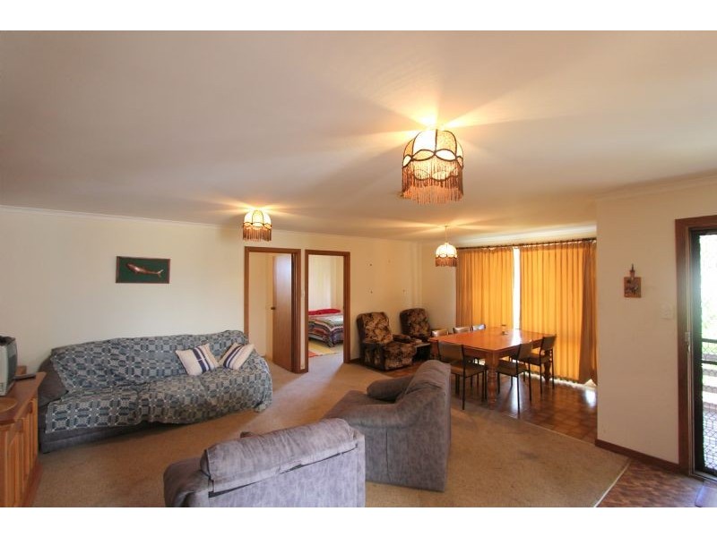 5 O’Brien Crescent, Mcloughlins Beach VIC 3874