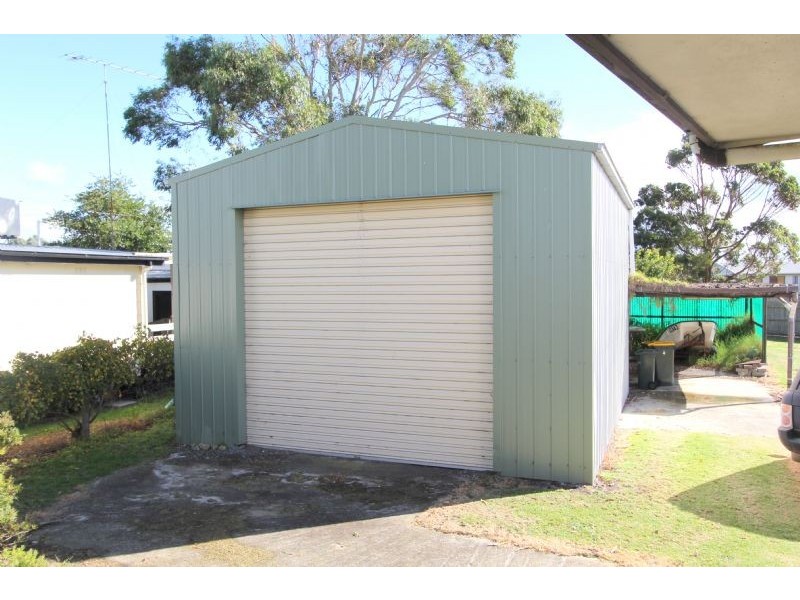 5 O’Brien Crescent, Mcloughlins Beach VIC 3874