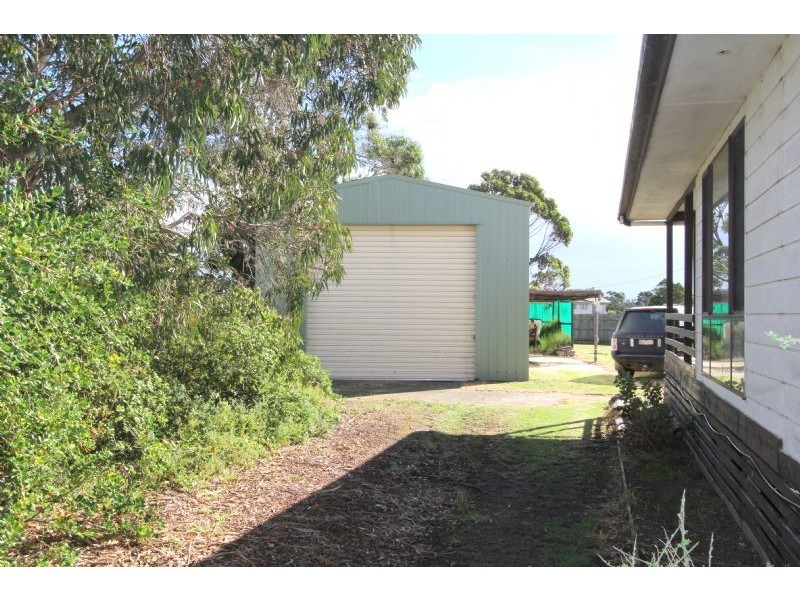 5 O’Brien Crescent, Mcloughlins Beach VIC 3874