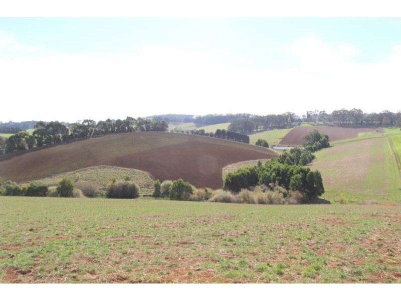 81 Wembridges Road, Mirboo North VIC 3871