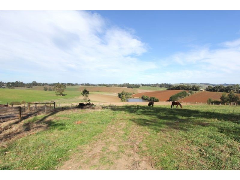 81 Wembridges Road, Mirboo North VIC 3871