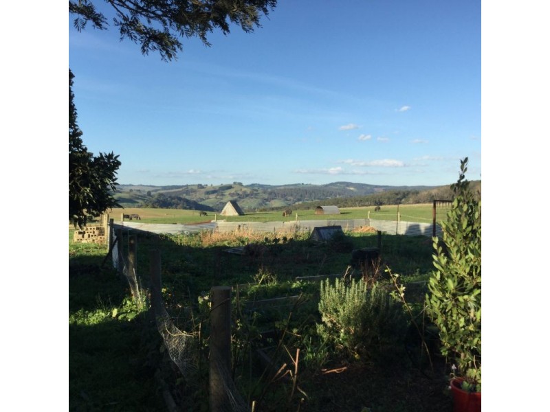 2915 Grandridge Road, Hallston VIC 3953