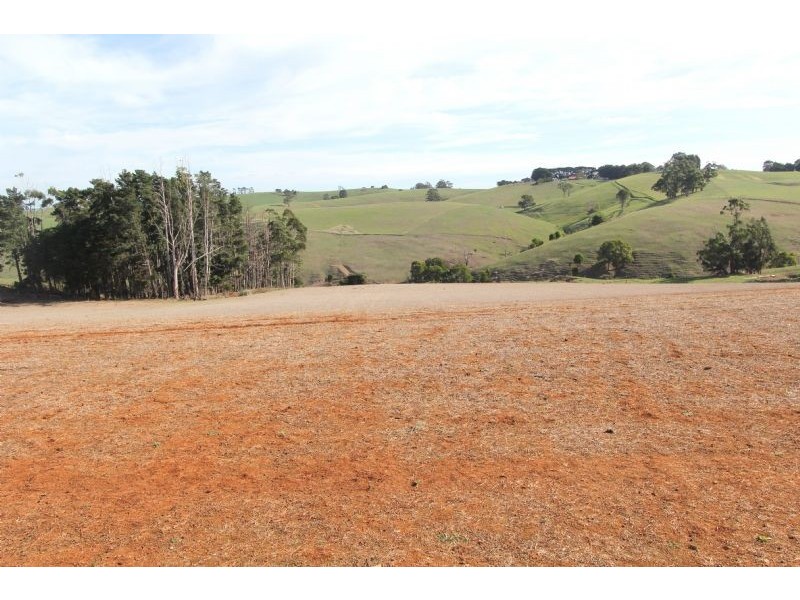 82 Wembridges Road, Mirboo North VIC 3871