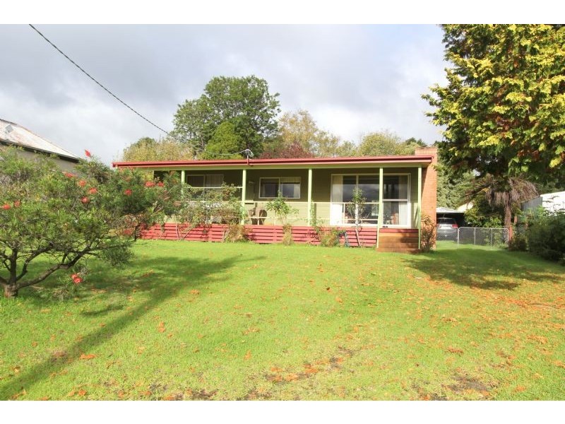 2 Mechanics Street, Boolarra VIC 3870