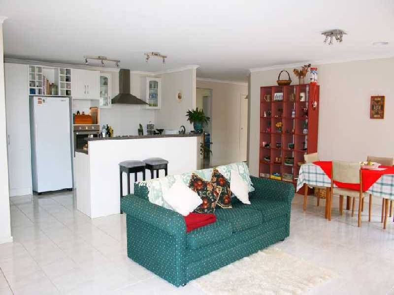 26 Leonard Drive, Drysdale VIC 3222