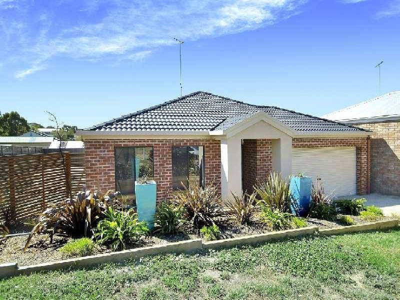 10 Glengarry Court, Drysdale VIC 3222