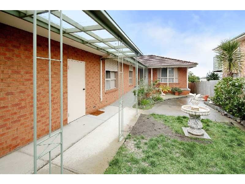 11 Carapooka Avenue, Clifton Springs VIC 3222