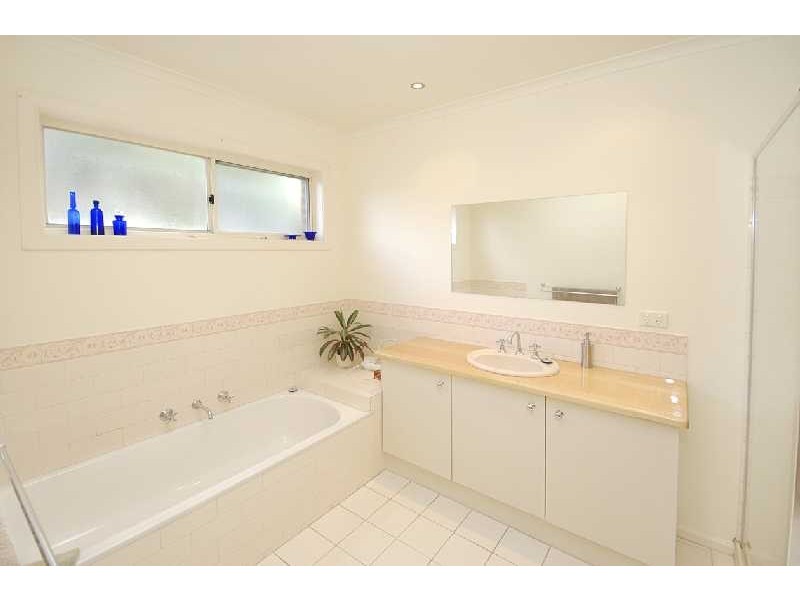 11 Derribong Way, Clifton Springs VIC 3222