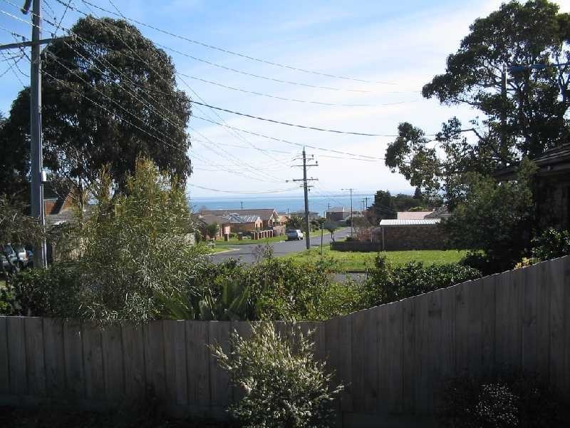 27 Coolangatta Drive, Clifton Springs VIC 3222