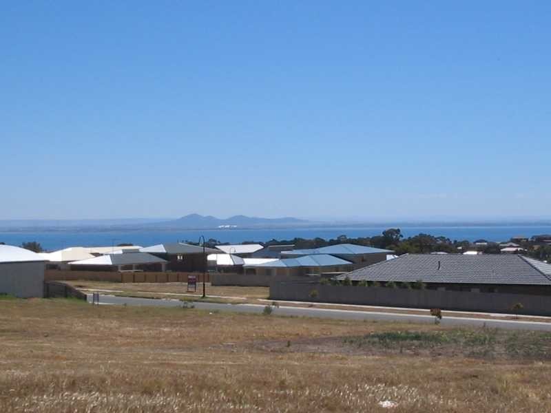 23 Leonard Drive, Drysdale VIC 3222