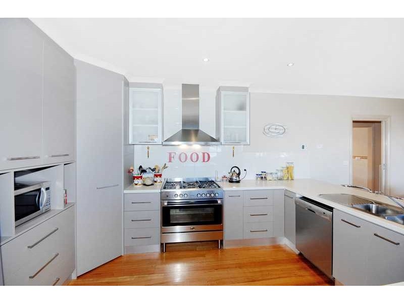 34 Narawi Avenue, Clifton Springs VIC 3222