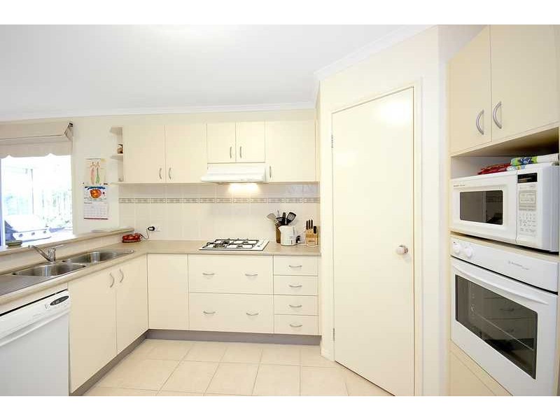 30 Parakoola Drive, Clifton Springs VIC 3222