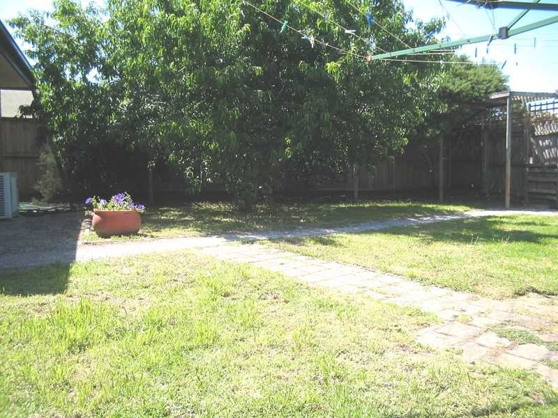 77 Boonderabbi Drive, Clifton Springs VIC 3222