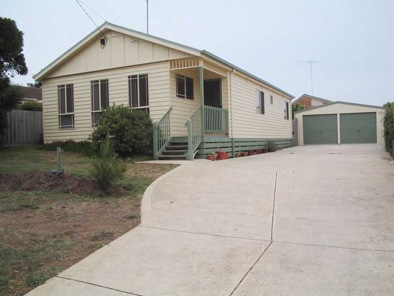 82 Mirrabooka Drive, Clifton Springs VIC 3222